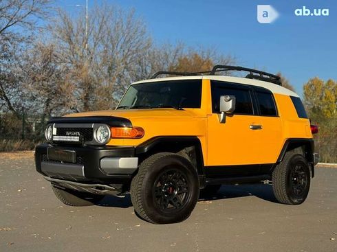 Toyota FJ Cruiser 2007 - фото 3