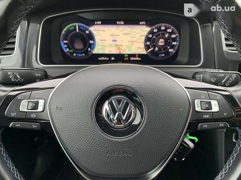 Volkswagen e-Golf 2019 - фото 30