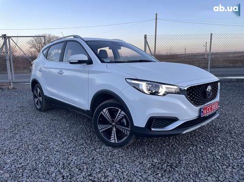 MG ZS EV 2021 - фото 14