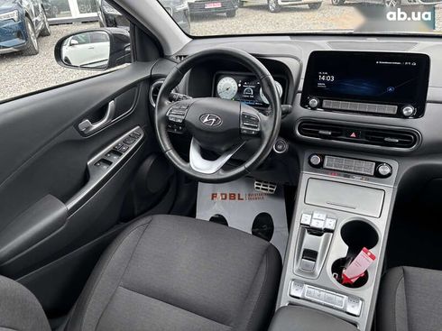 Hyundai Kona Electric 2021 - фото 25