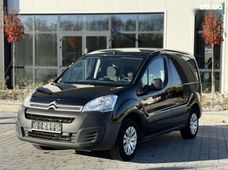 Продаж вживаних Citroёn Berlingo 2015 року в Городку - купити на Автобазарі