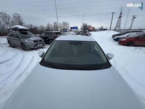 Skoda Octavia 2020 - фото 22