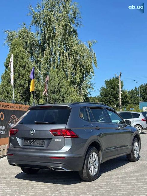 Volkswagen Tiguan 2020 - фото 2