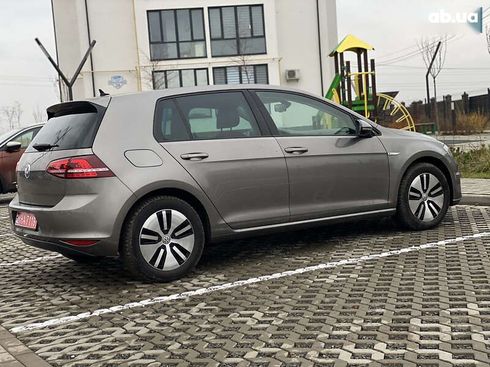 Volkswagen e-Golf 2016 - фото 25