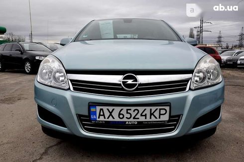 Opel Astra 2009 - фото 3