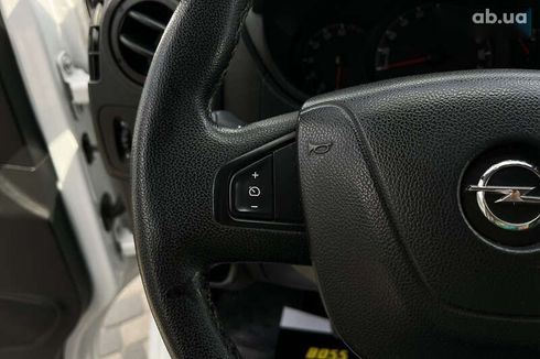 Opel Movano 2017 - фото 16
