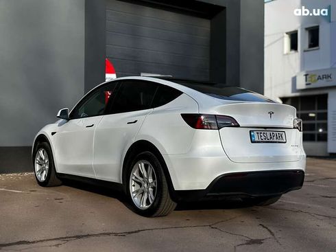 Tesla Model Y 2024 - фото 7