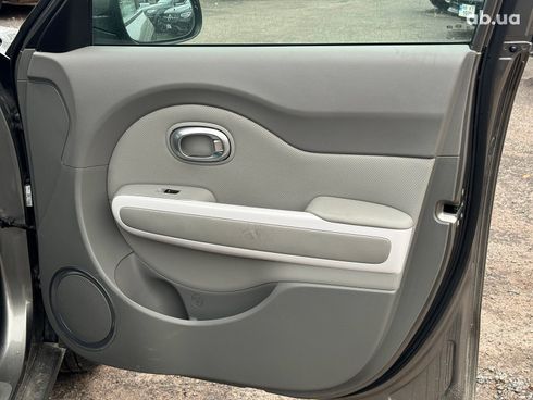 Kia Soul 2017 серый - фото 22