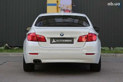 BMW 5 серия 2015 - фото 6