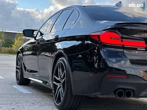 BMW 5 серия 2018 - фото 10