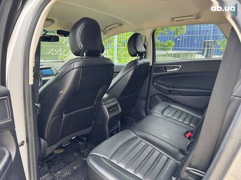 Ford Edge 2018 - фото 17