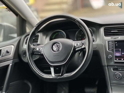 Volkswagen e-Golf 2016 - фото 29