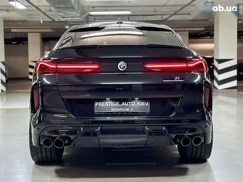 BMW X6 M 2022 - фото 19