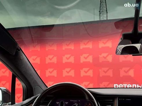 Tesla Model X 2019 - фото 29