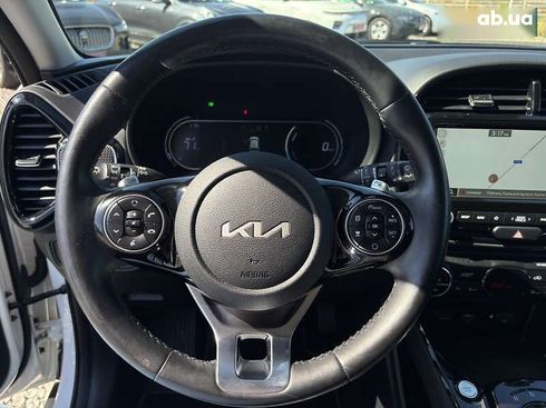 Kia Soul EV 2022 - фото 17
