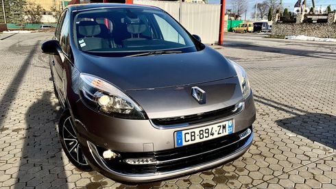 Renault Scenic 2012 серебристый - фото 12