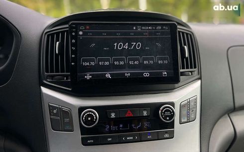 Hyundai H-1 2020 - фото 16