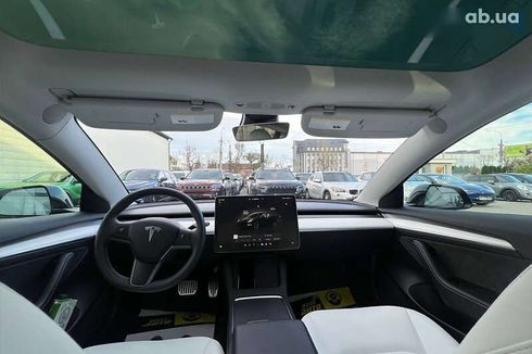 Tesla Model 3 2023 - фото 20