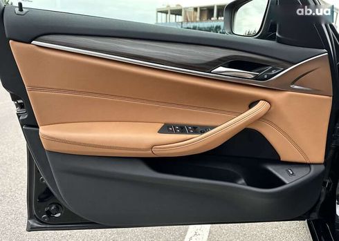 BMW 5 серия 2020 - фото 23