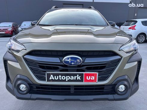 Subaru Outback 2023 зеленый - фото 2