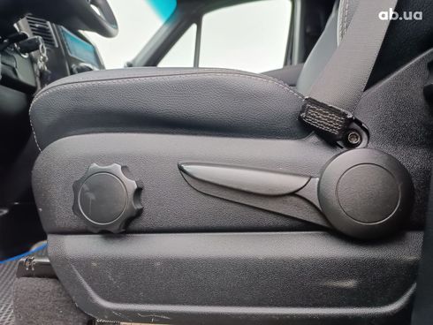 Mercedes-Benz Sprinter 518 2016 черный - фото 33