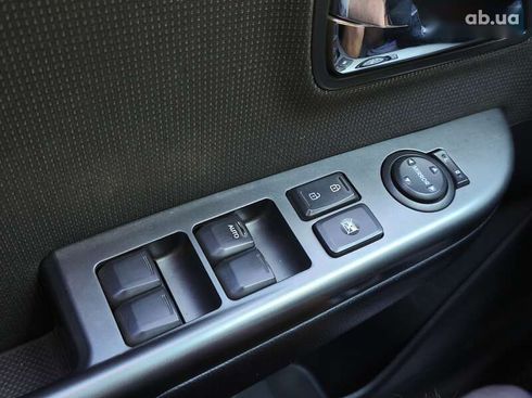Kia Rio 2012 - фото 15