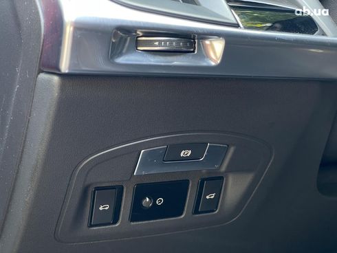 Jaguar I-Pace 2019 красный - фото 21