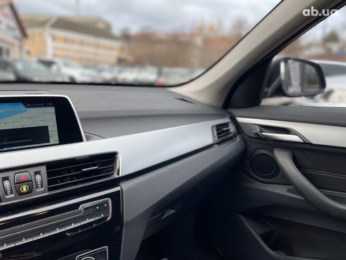 BMW X1 2018 серый - фото 40