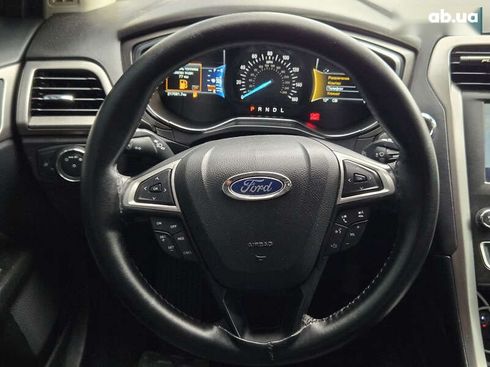 Ford Fusion 2017 - фото 25