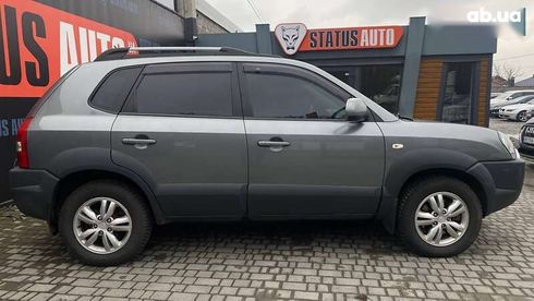 Hyundai Tucson 2011 - фото 3