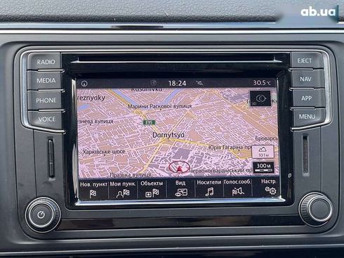 Volkswagen Multivan 2019 - фото 22