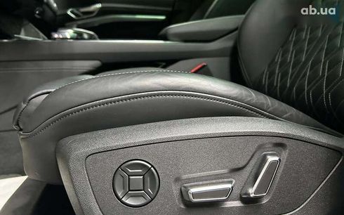 Audi E-Tron 2022 - фото 11