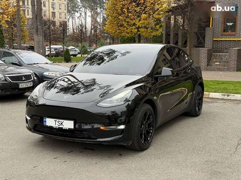 Tesla Model Y 2023 - фото 2