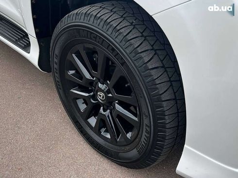 Lexus GX 2020 - фото 10