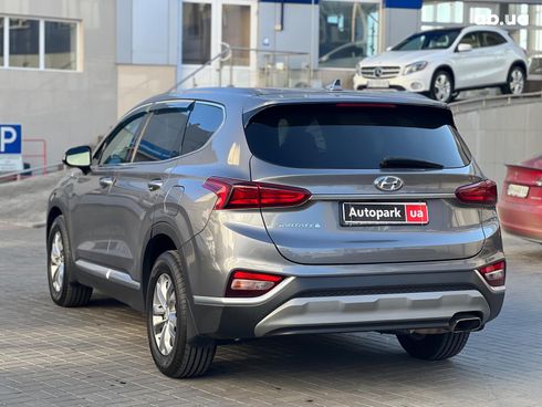 Hyundai Santa Fe 2019 серый - фото 14