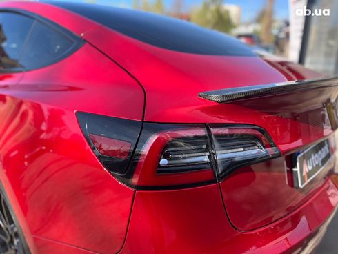 Tesla Model 3 2018 красный - фото 13
