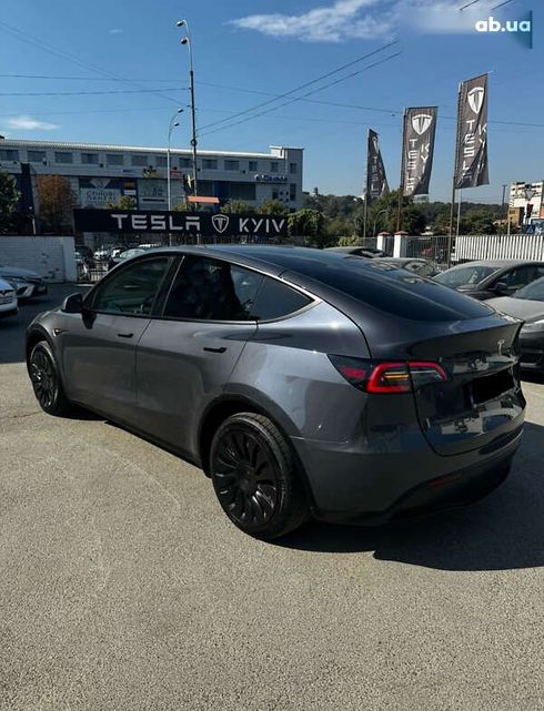 Tesla Model Y 2024 - фото 7