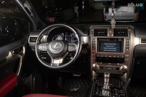 Lexus GX 2021 - фото 12