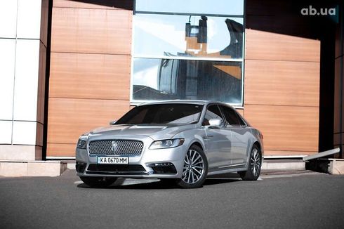 Lincoln Continental 2017 - фото 8