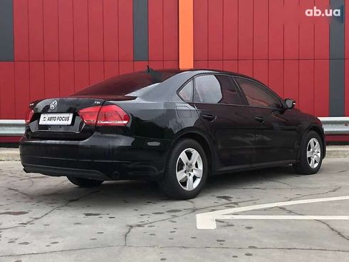 Volkswagen Passat 2012 - фото 8