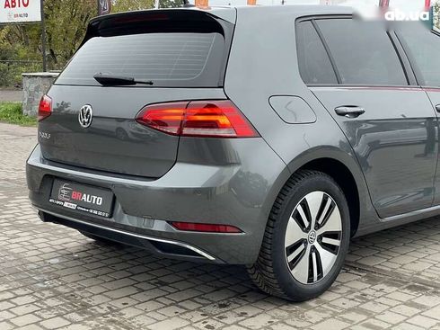 Volkswagen e-Golf 2020 - фото 16