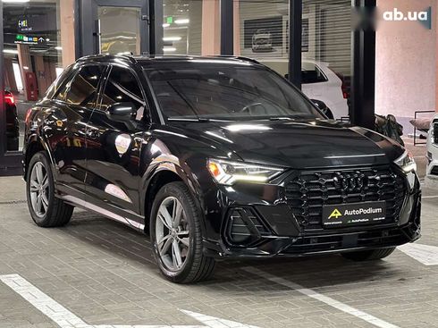 Audi Q3 2019 - фото 8