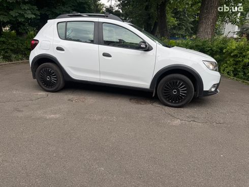 Renault Sandero 2020 белый - фото 4