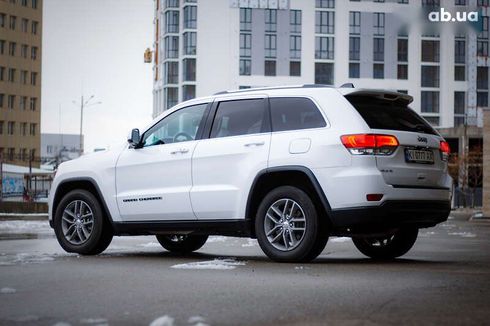 Jeep Grand Cherokee 2017 - фото 5