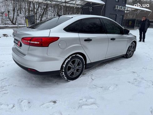 Ford Focus 2015 серый - фото 6