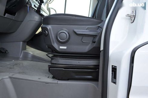 Volkswagen Crafter 2020 - фото 28