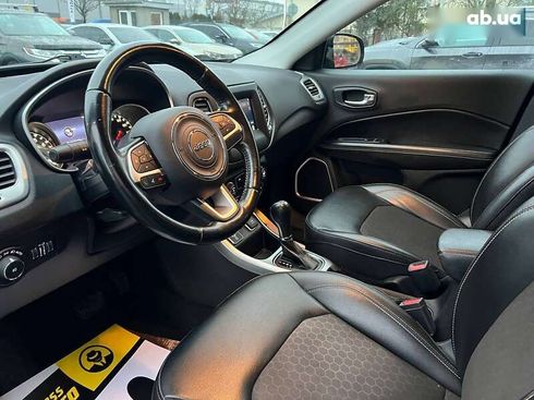 Jeep Compass 2021 - фото 9