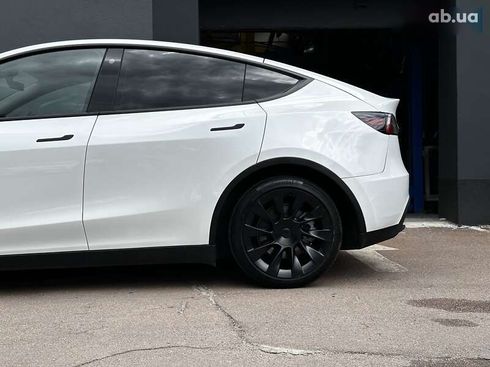 Tesla Model Y 2023 - фото 7