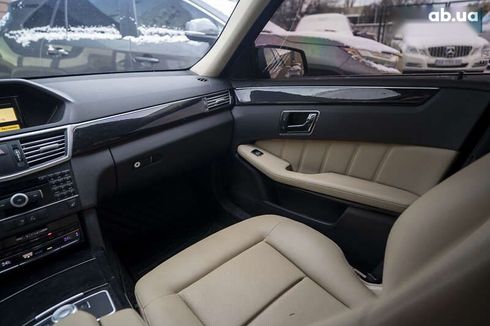 Mercedes-Benz E-Класс 2010 - фото 18