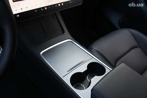 Tesla Model Y 2022 - фото 19